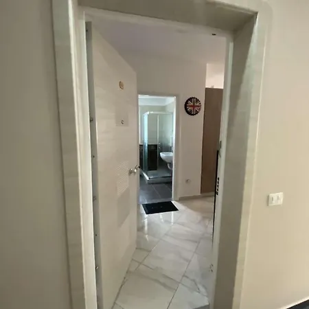 Apartament Royal Palace Lezhë