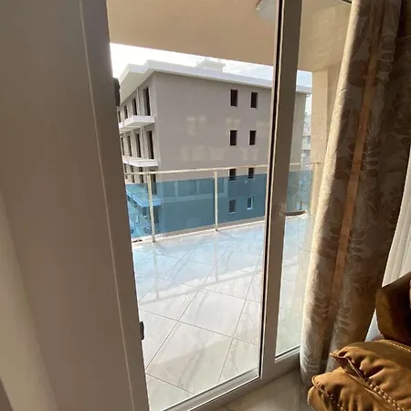 Apartament Royal Palace *
